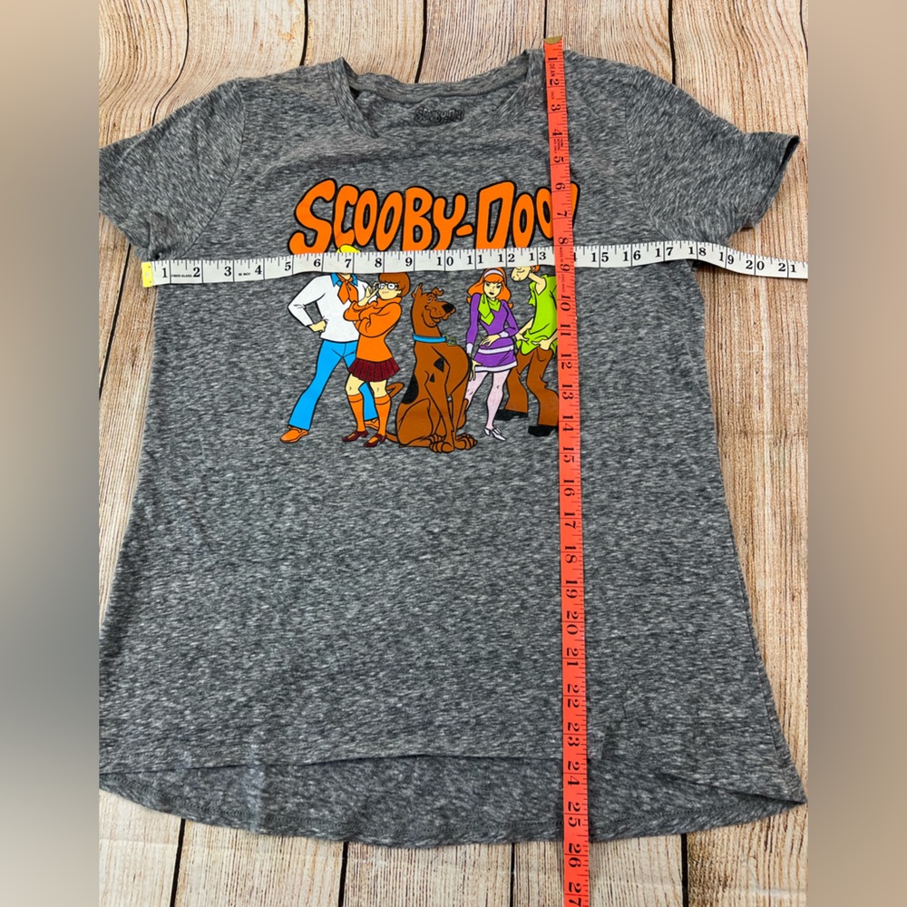 Women’s Scooby Doo Cartoon Grey Shirt Medium - Picture 3 of 5